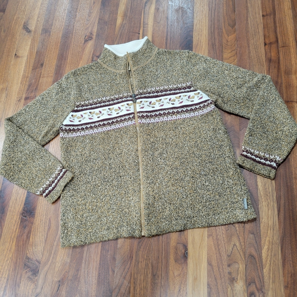 Vintage Woolrich Zip Front Embroidered Fall Motif Sweater Fleece Neckline Medium